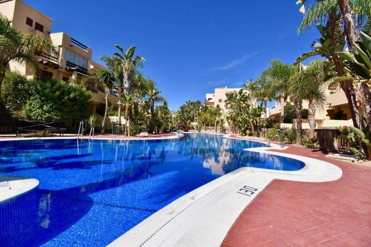 Bahia Marinas - Tu Hogar Con Jardin Privado! Apartment เบรา ภายนอก รูปภาพ